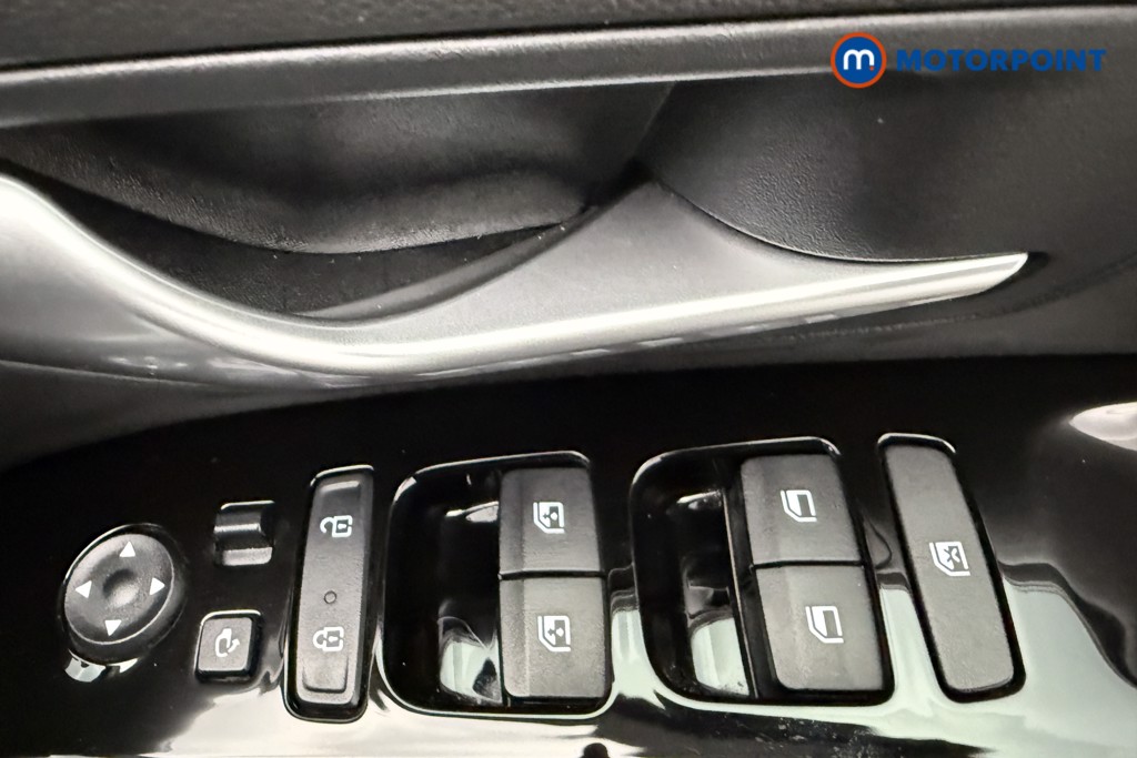 Hyundai Tucson Se Connect Manual Petrol SUV - Stock Number (1648756) - 19th supplementary image