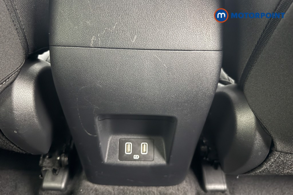 Hyundai Tucson Se Connect Manual Petrol SUV - Stock Number (1648756) - 21st supplementary image