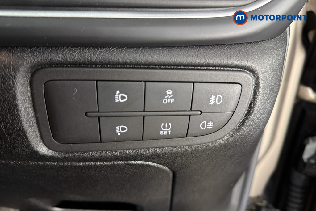 Fiat Tipo Cross 1.0 5Dr Manual Petrol Hatchback - Stock Number (1648989) - 18th supplementary image