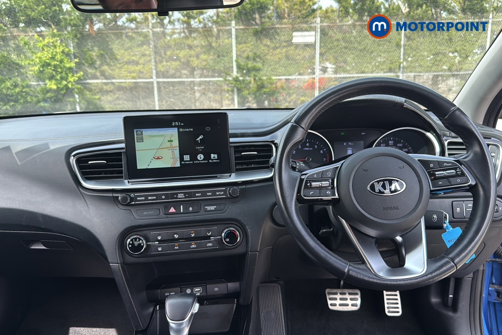 KIA Ceed Blue Edition Automatic Petrol Hatchback - Stock Number (1649065) - 1st supplementary image