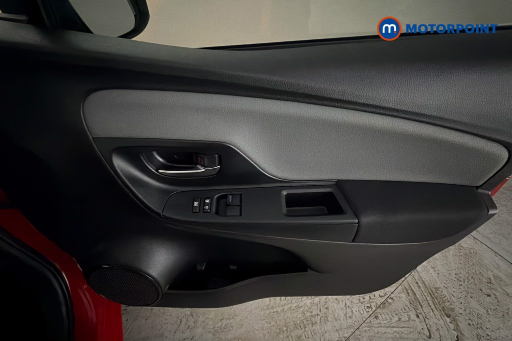 Toyota Yaris Icon Automatic Petrol-Electric Hybrid Hatchback - Stock Number (1649140) - 19th supplementary image