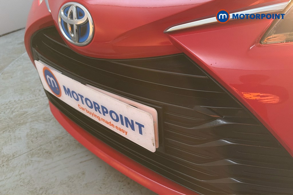 Toyota Yaris Icon Automatic Petrol-Electric Hybrid Hatchback - Stock Number (1649140) - 45th supplementary image