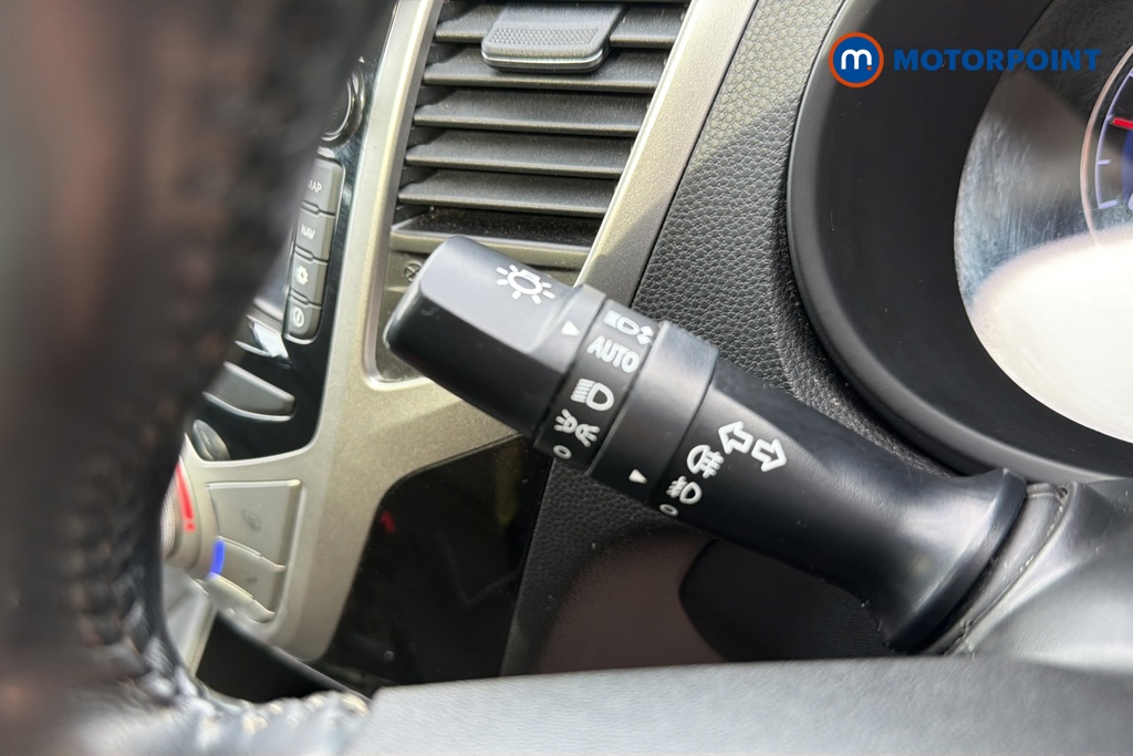 Hyundai Ix20 Premium Nav Automatic Petrol People Carrier - Stock Number (1649245) - 5th supplementary image