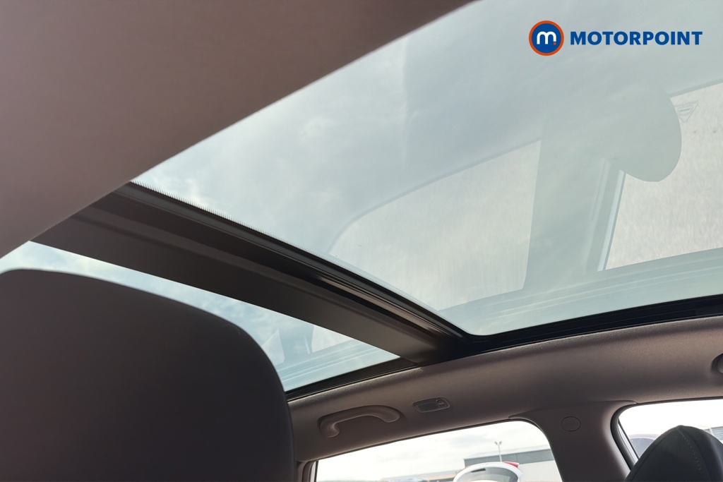Hyundai Ix20 Premium Nav Automatic Petrol People Carrier - Stock Number (1649245) - 20th supplementary image