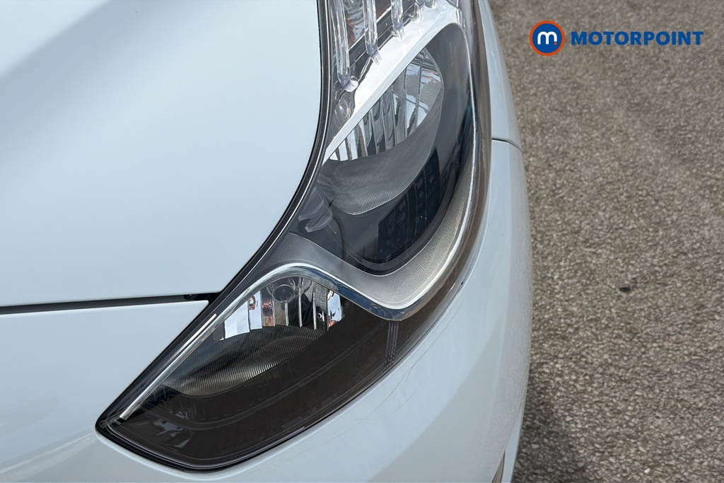 Hyundai Ix20 Premium Nav Automatic Petrol People Carrier - Stock Number (1649245) - 42nd supplementary image