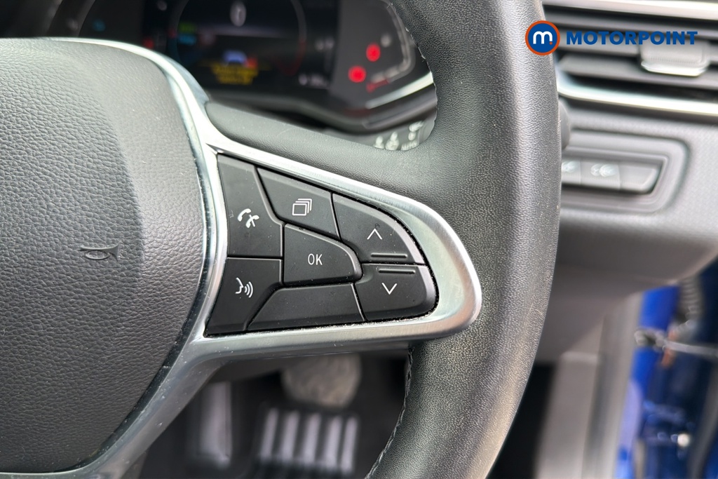 Renault Clio Evolution Automatic Petrol-Electric Hybrid Hatchback - Stock Number (1649318) - 3rd supplementary image