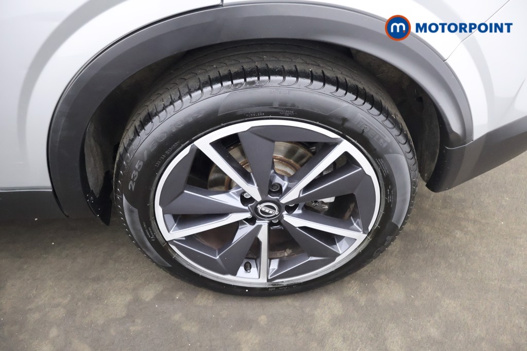 Nissan Qashqai Tekna Automatic Petrol-Electric Hybrid SUV - Stock Number (1649619) - 2nd supplementary image