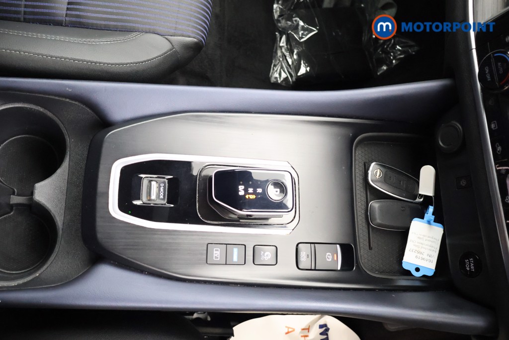 Nissan Qashqai Tekna Automatic Petrol-Electric Hybrid SUV - Stock Number (1649619) - 13th supplementary image