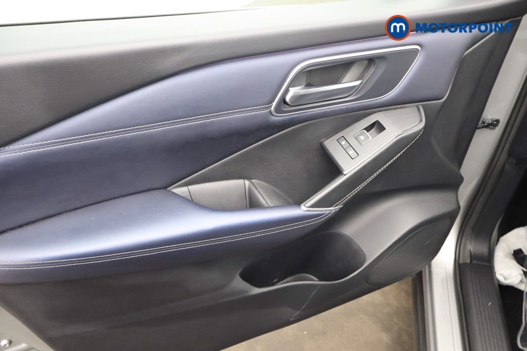 Nissan Qashqai Tekna Automatic Petrol-Electric Hybrid SUV - Stock Number (1649619) - 22nd supplementary image