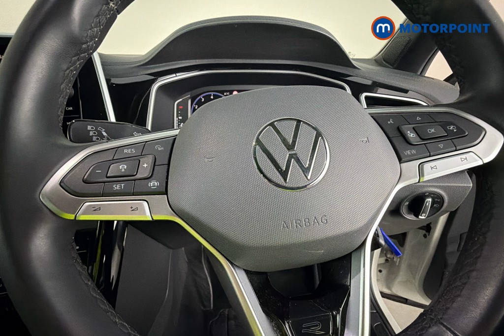 Volkswagen T-Roc R-Line Manual Petrol SUV - Stock Number (1649712) - 5th supplementary image
