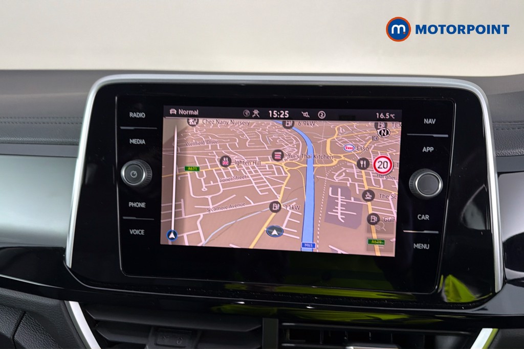 Volkswagen T-Roc R-Line Manual Petrol SUV - Stock Number (1649712) - 10th supplementary image