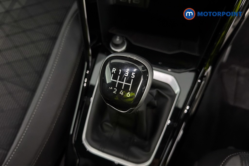 Volkswagen T-Roc R-Line Manual Petrol SUV - Stock Number (1649712) - 15th supplementary image