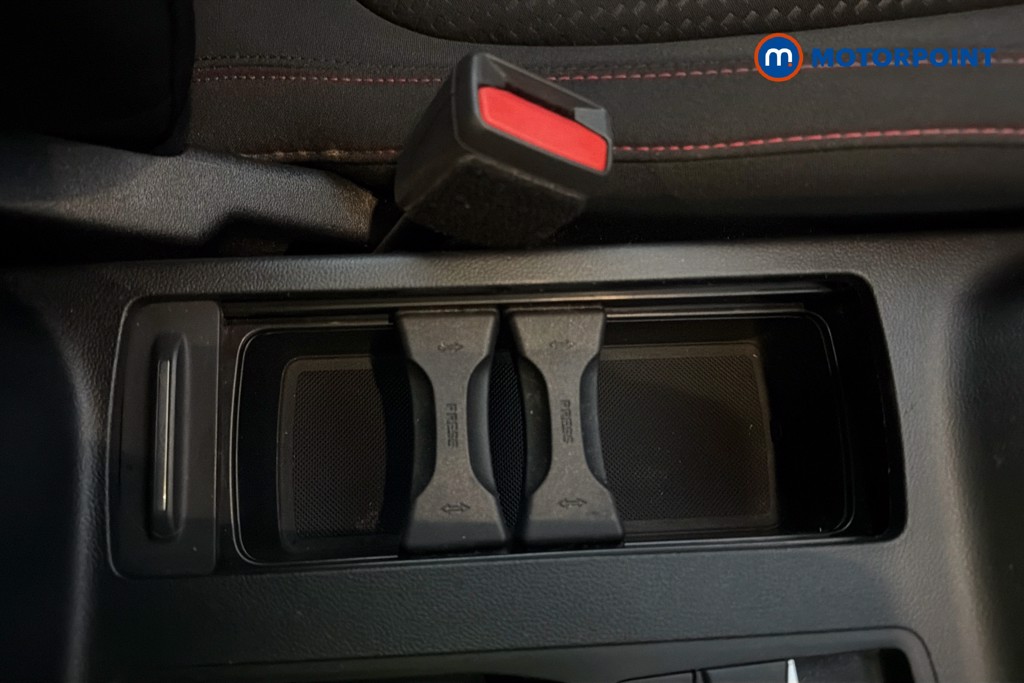 Ford Focus St-Line Edition Manual Petrol Hatchback - Stock Number (1649795) - 16th supplementary image