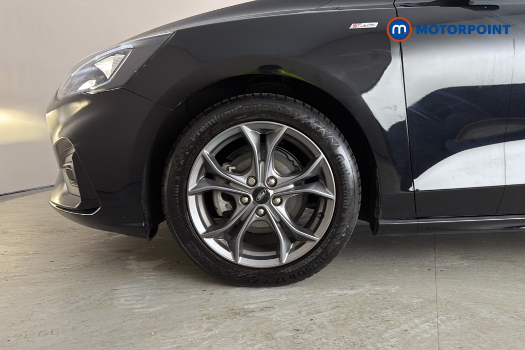 Ford Focus St-Line Edition Manual Petrol Hatchback - Stock Number (1649795) - 47th supplementary image