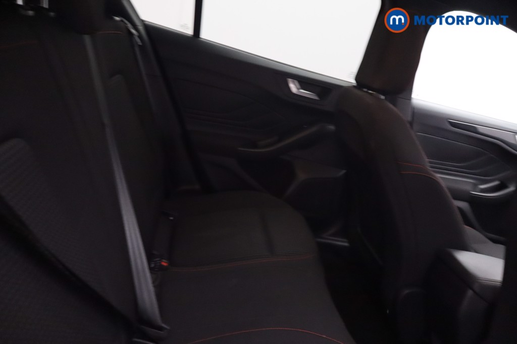 Ford Focus St-Line Manual Petrol Hatchback - Stock Number (1650343) - 9th supplementary image
