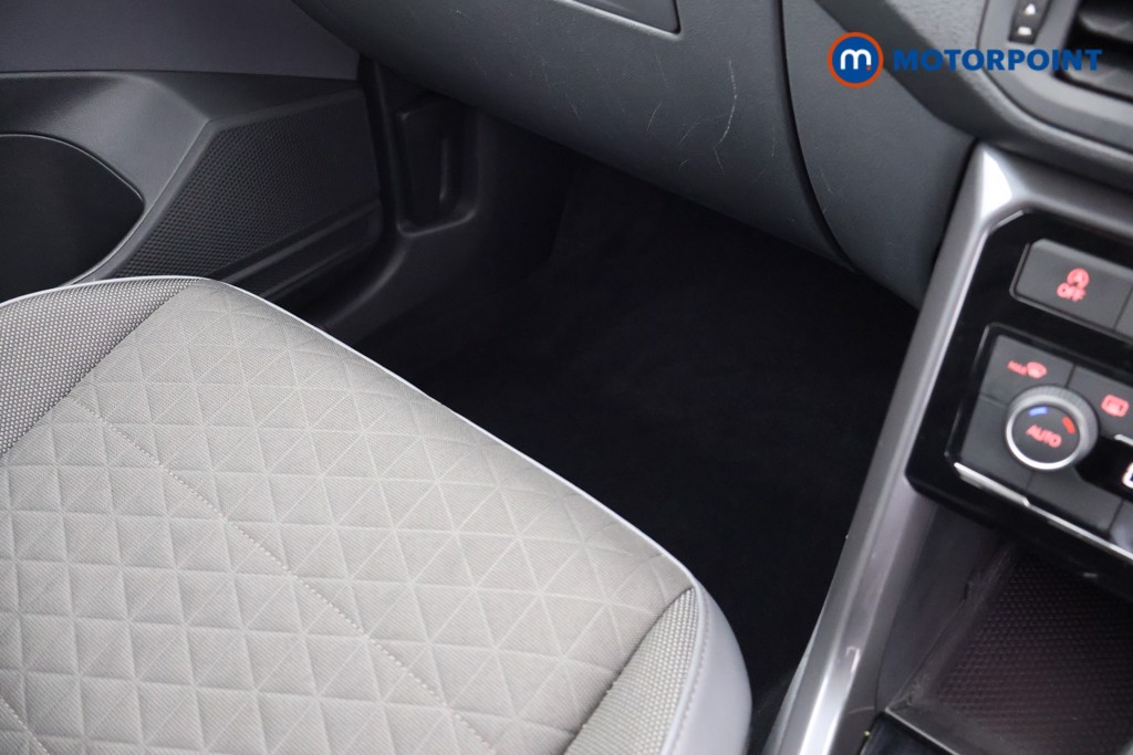 Volkswagen T-Cross SEL Automatic Petrol SUV - Stock Number (1650365) - 12th supplementary image