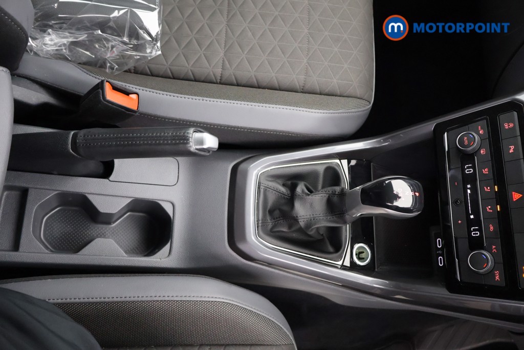Volkswagen T-Cross SEL Automatic Petrol SUV - Stock Number (1650365) - 13th supplementary image