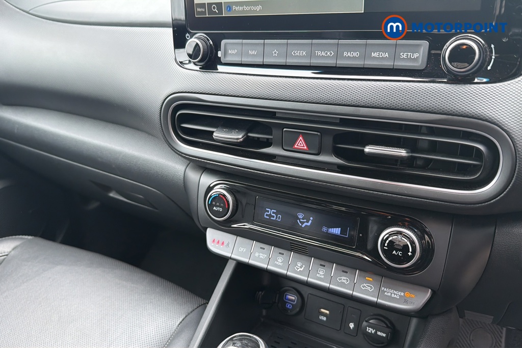 Hyundai Kona Ultimate Automatic Petrol-Electric Hybrid SUV - Stock Number (1650630) - 12th supplementary image