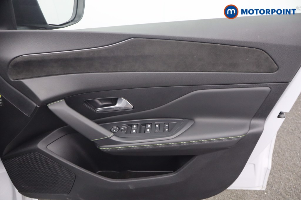 Peugeot 308 GT Automatic Petrol Estate - Stock Number (1650676) - 10th supplementary image