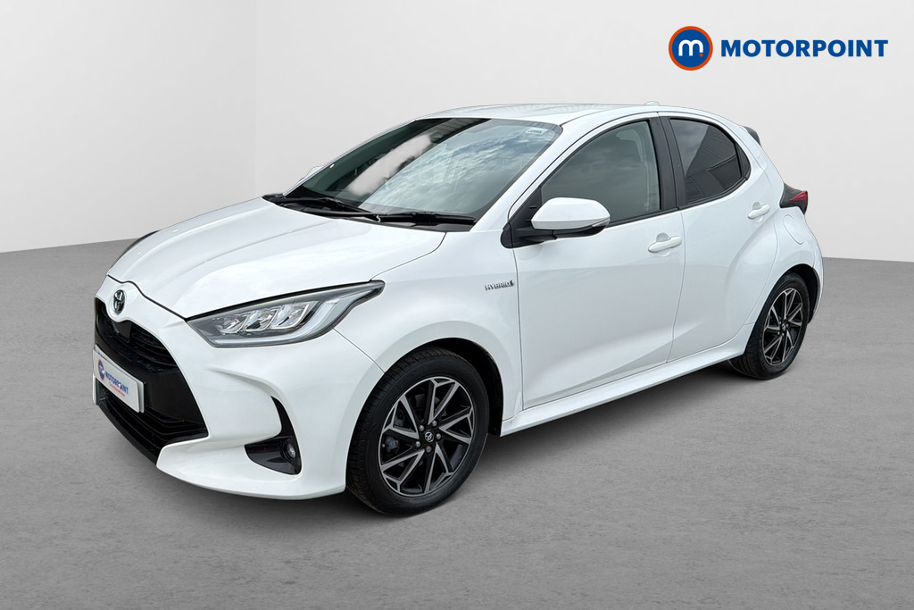 Toyota Yaris Design Automatic Petrol-Electric Hybrid Hatchback - Stock Number (1650686) - Passenger side front corner