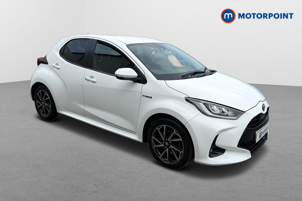 Toyota Yaris Design Automatic Petrol-Electric Hybrid Hatchback - Stock Number (1650686) - Drivers side front corner