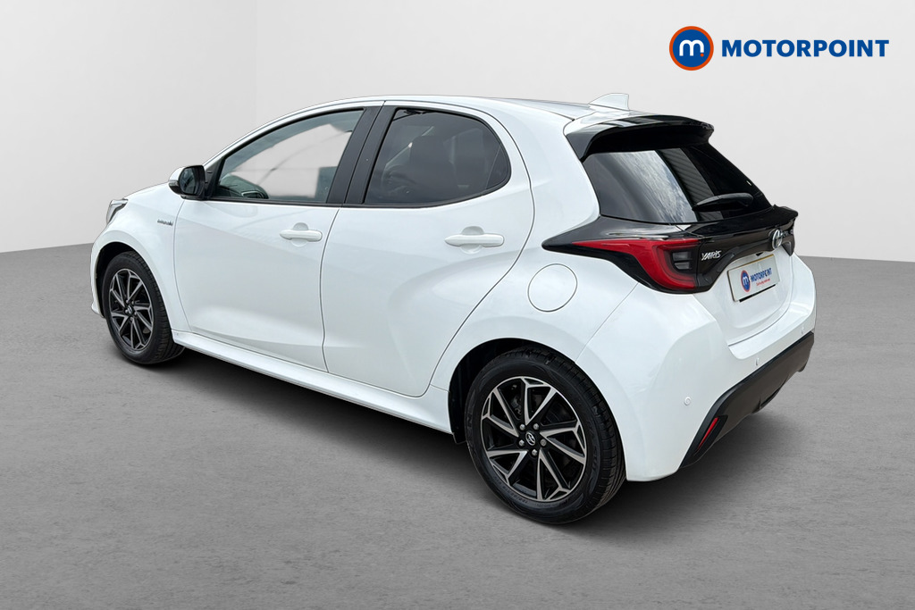 Toyota Yaris Design Automatic Petrol-Electric Hybrid Hatchback - Stock Number (1650686) - Drivers side rear corner