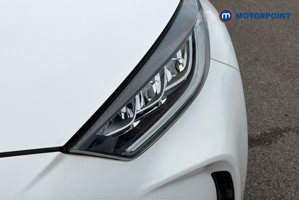 Toyota Yaris Design Automatic Petrol-Electric Hybrid Hatchback - Stock Number (1650686) - 42nd supplementary image
