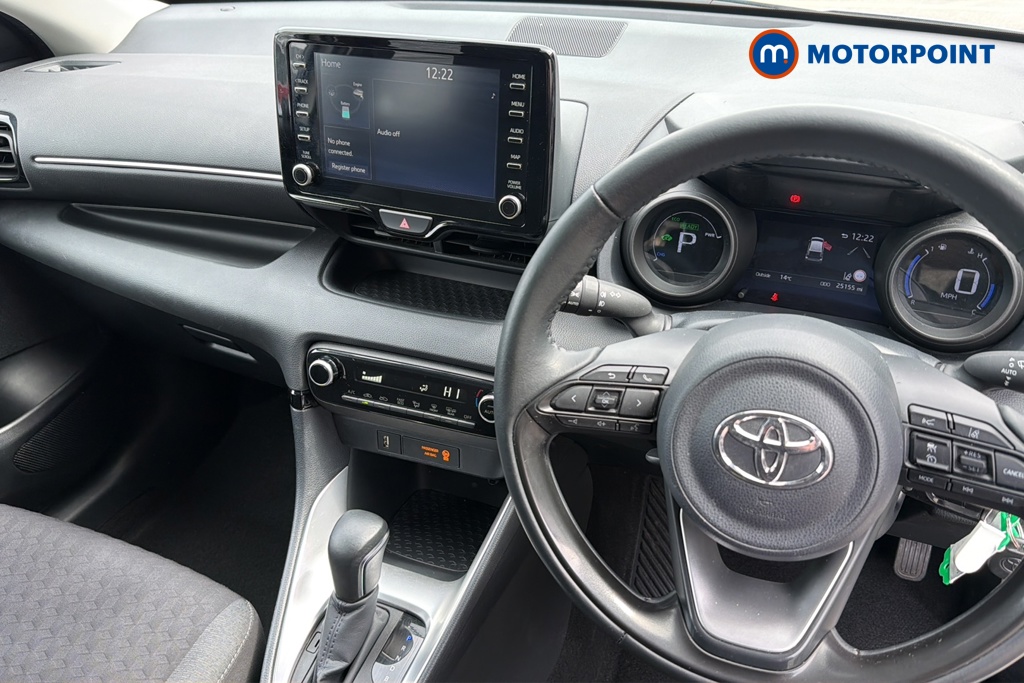 Toyota Yaris Design Automatic Petrol-Electric Hybrid Hatchback - Stock Number (1650686) - 1st supplementary image