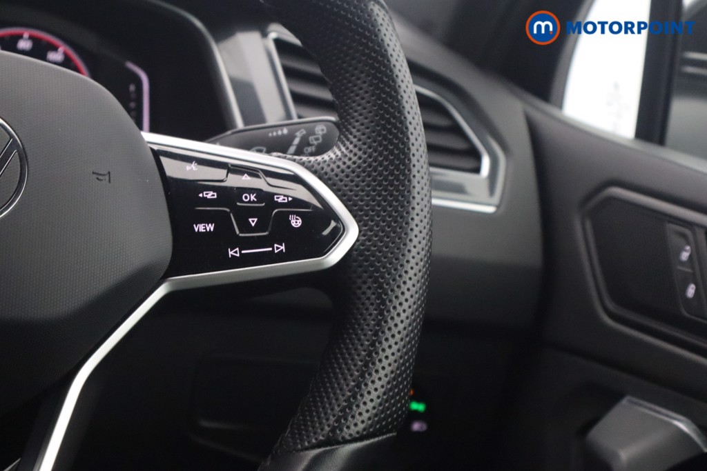 Volkswagen Tiguan R-Line Automatic Petrol SUV - Stock Number (1650748) - 8th supplementary image