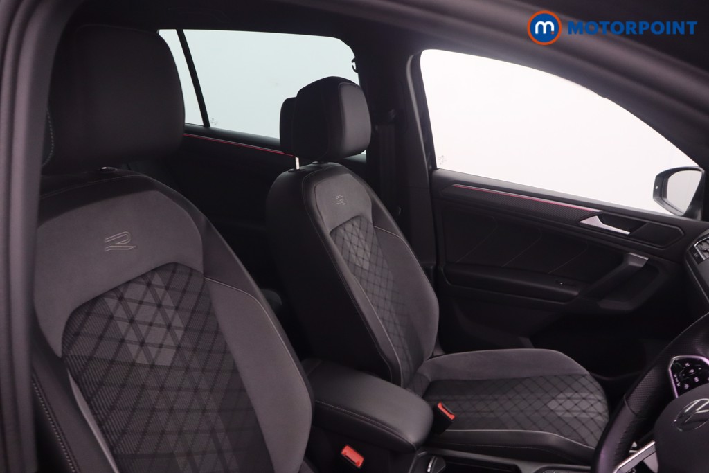Volkswagen Tiguan R-Line Automatic Petrol SUV - Stock Number (1650748) - 11th supplementary image