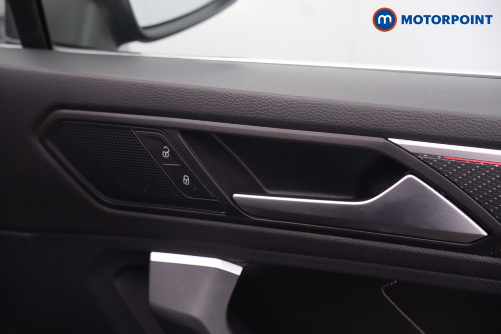 Volkswagen Tiguan R-Line Automatic Petrol SUV - Stock Number (1650748) - 15th supplementary image