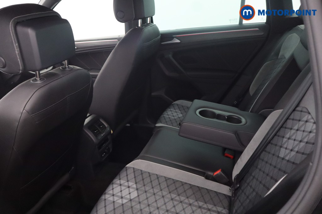 Volkswagen Tiguan R-Line Automatic Petrol SUV - Stock Number (1650748) - 23rd supplementary image