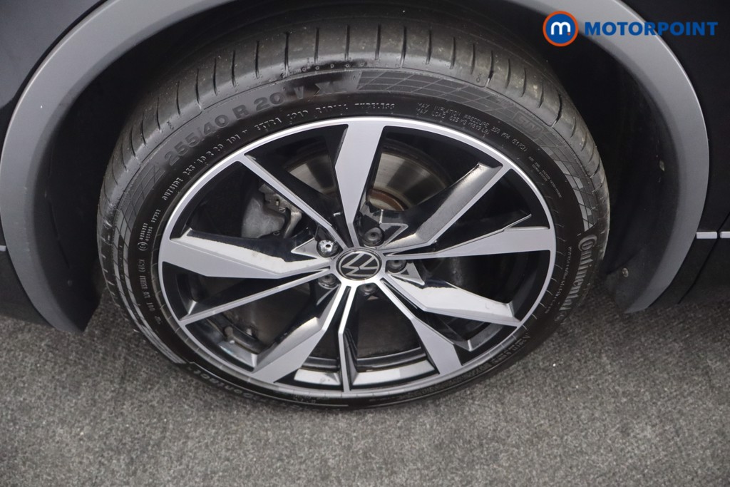 Volkswagen Tiguan R-Line Automatic Petrol SUV - Stock Number (1650748) - 33rd supplementary image
