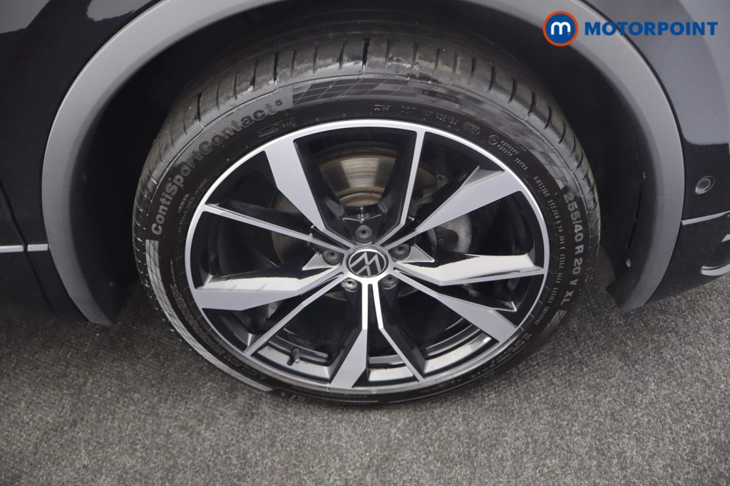Volkswagen Tiguan R-Line Automatic Petrol SUV - Stock Number (1650748) - 36th supplementary image