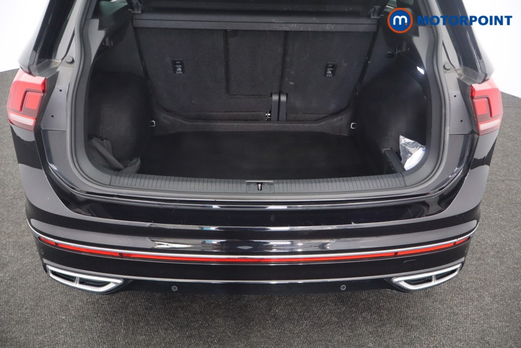Volkswagen Tiguan R-Line Automatic Petrol SUV - Stock Number (1650748) - 42nd supplementary image