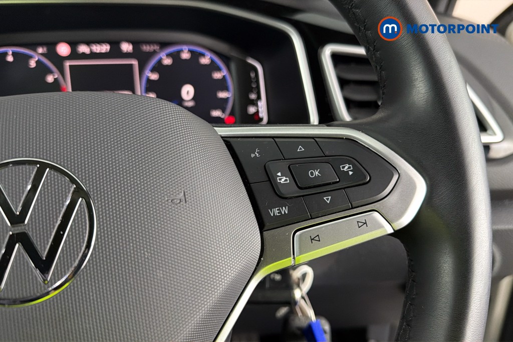 Volkswagen T-Roc R-Line Manual Petrol SUV - Stock Number (1650760) - 4th supplementary image