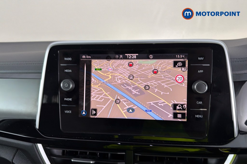 Volkswagen T-Roc R-Line Manual Petrol SUV - Stock Number (1650760) - 10th supplementary image