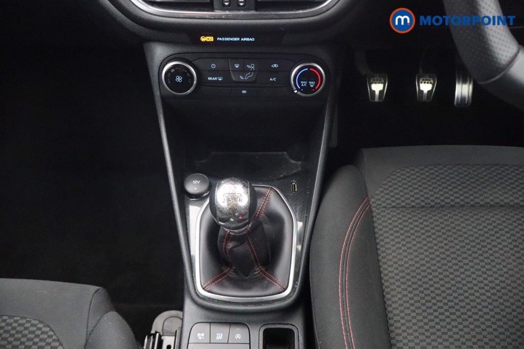 Ford Fiesta St-Line Edition Manual Petrol Hatchback - Stock Number (1651001) - 5th supplementary image