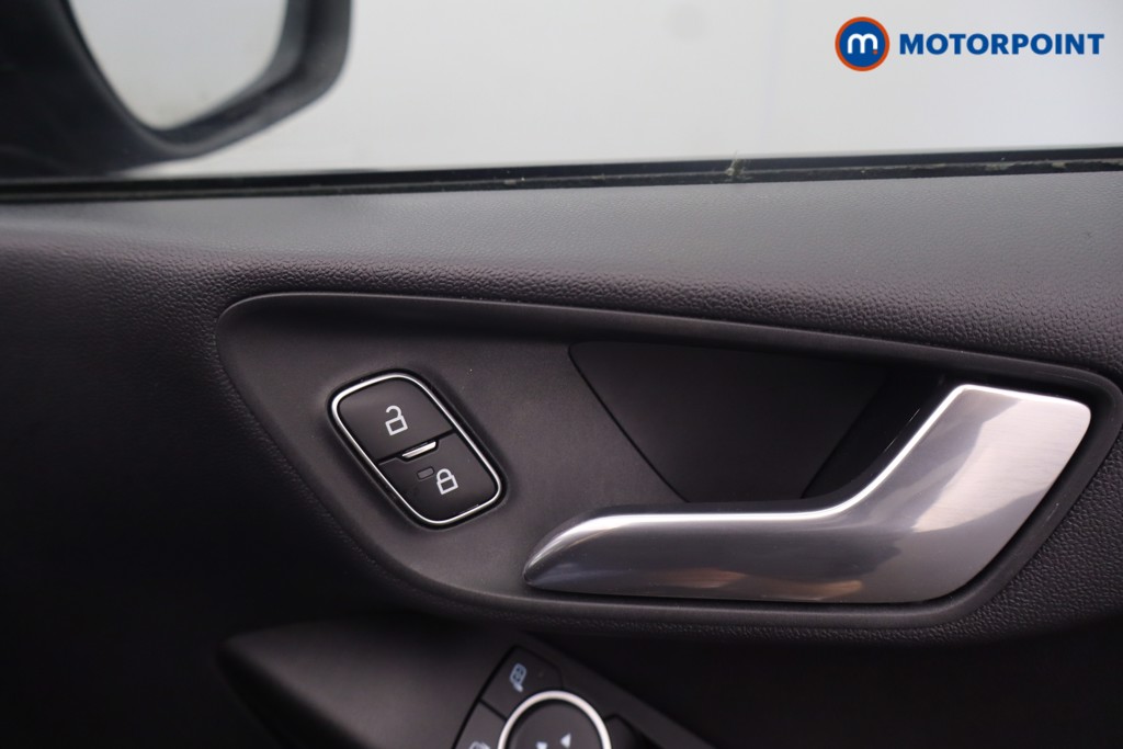 Ford Fiesta St-Line Edition Manual Petrol Hatchback - Stock Number (1651001) - 17th supplementary image