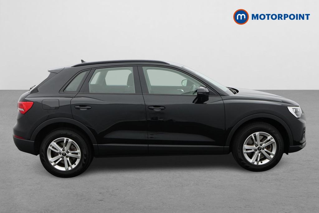 Audi Q3 Technik Automatic Petrol Plug-In Hybrid SUV - Stock Number (1651035) - Drivers side