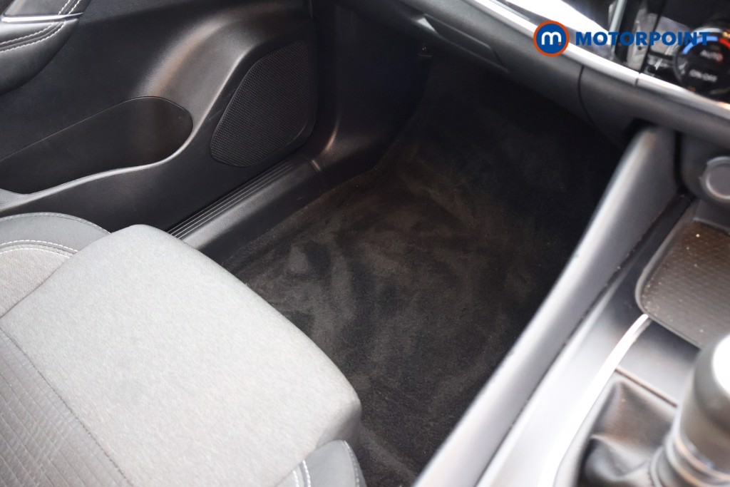 Nissan Qashqai N-Connecta Manual Petrol SUV - Stock Number (1651278) - 12th supplementary image