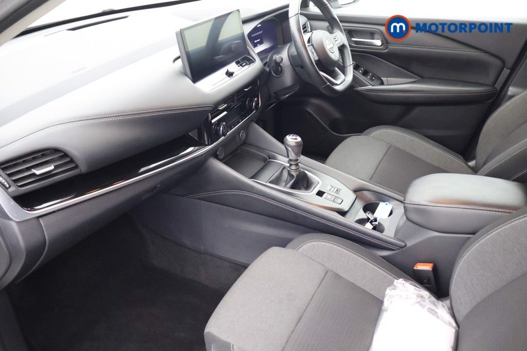 Nissan Qashqai N-Connecta Manual Petrol SUV - Stock Number (1651278) - 23rd supplementary image