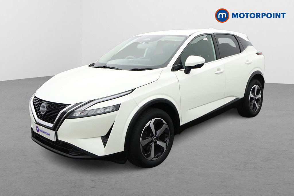 Nissan Qashqai N-Connecta Manual Petrol SUV - Stock Number (1651278) - Passenger side front corner
