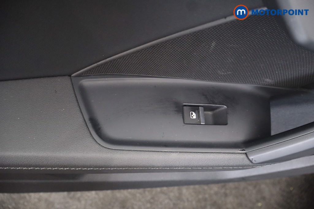 Audi A3 S Line Automatic Petrol Hatchback - Stock Number (1651360) - 32nd supplementary image