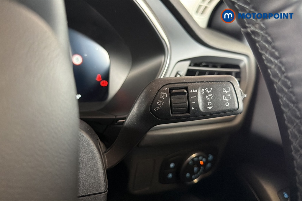 Ford Focus Active X Automatic Petrol Estate - Stock Number (1651654) - 6th supplementary image