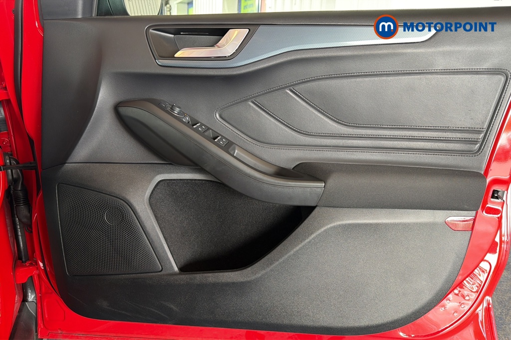 Ford Focus Active X Automatic Petrol Estate - Stock Number (1651654) - 18th supplementary image