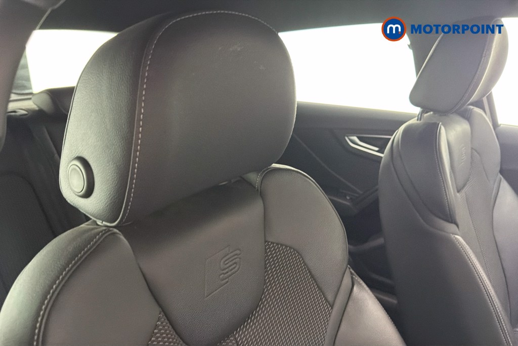 Audi Q2 Black Edition Automatic Petrol SUV - Stock Number (1651725) - 23rd supplementary image