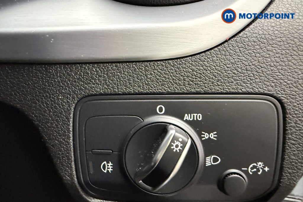 Audi Q2 S Line Manual Petrol SUV - Stock Number (1652070) - 16th supplementary image