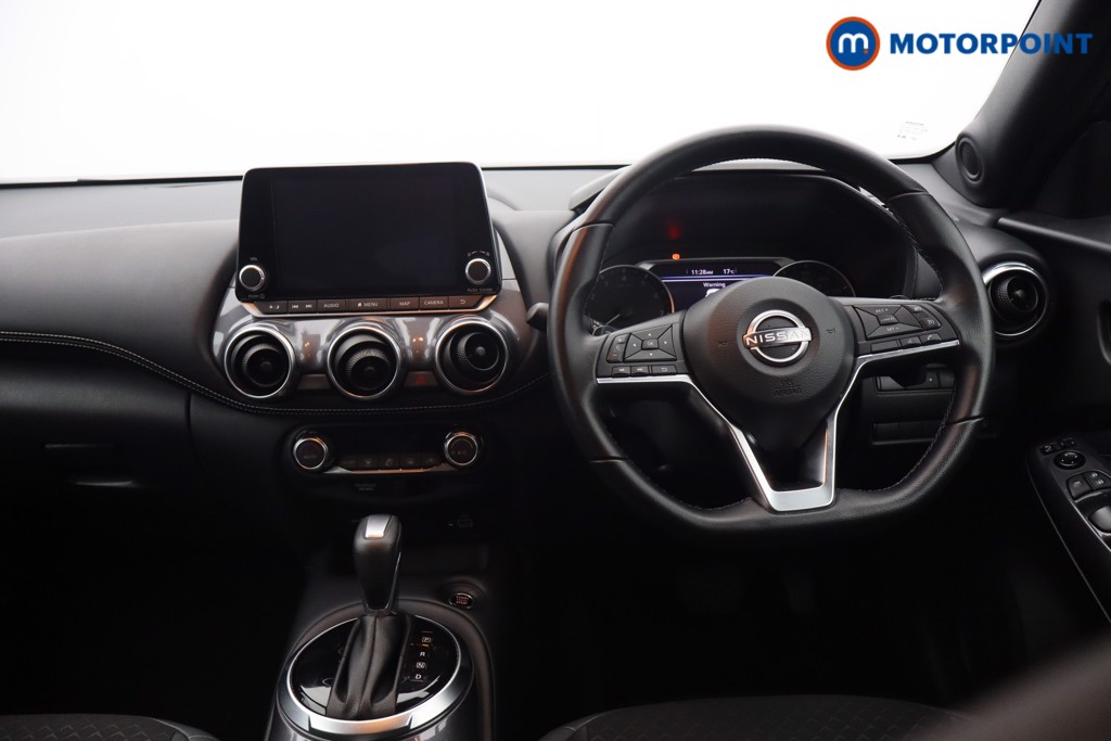 Nissan Juke N-Connecta Automatic Petrol SUV - Stock Number (1652383) - 10th supplementary image