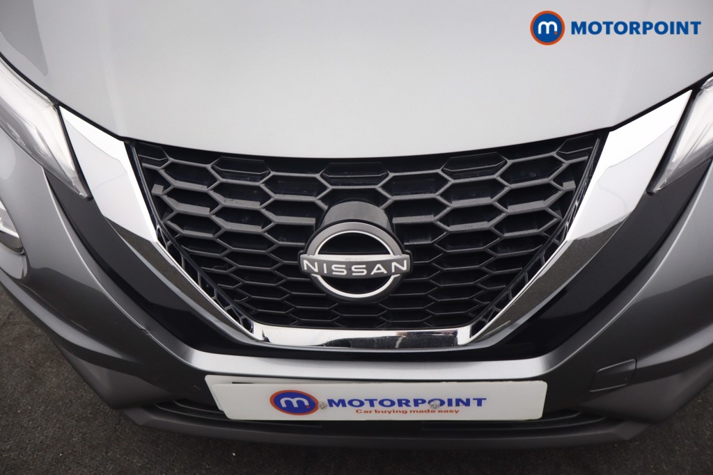 Nissan Juke N-Connecta Automatic Petrol SUV - Stock Number (1652383) - 25th supplementary image